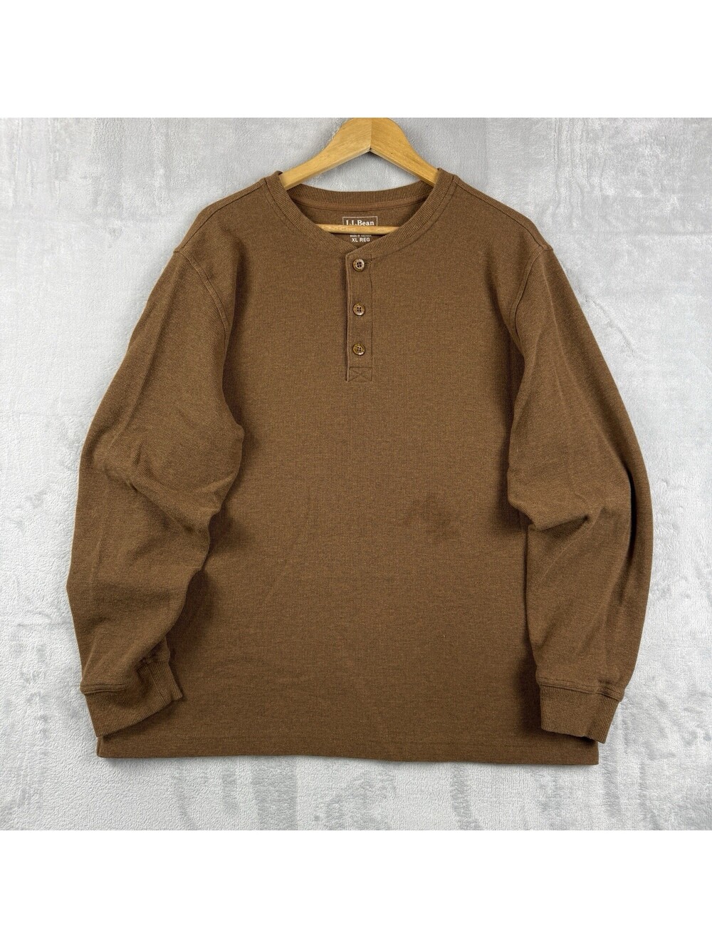 L.L. Bean Brown Waffle Knit Henley Shirt Men Size XL 3 Button Heritage Workwear